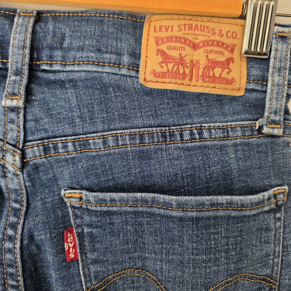 Levi's Dark Blue Bootcut Jeans - Picture 5 of 12